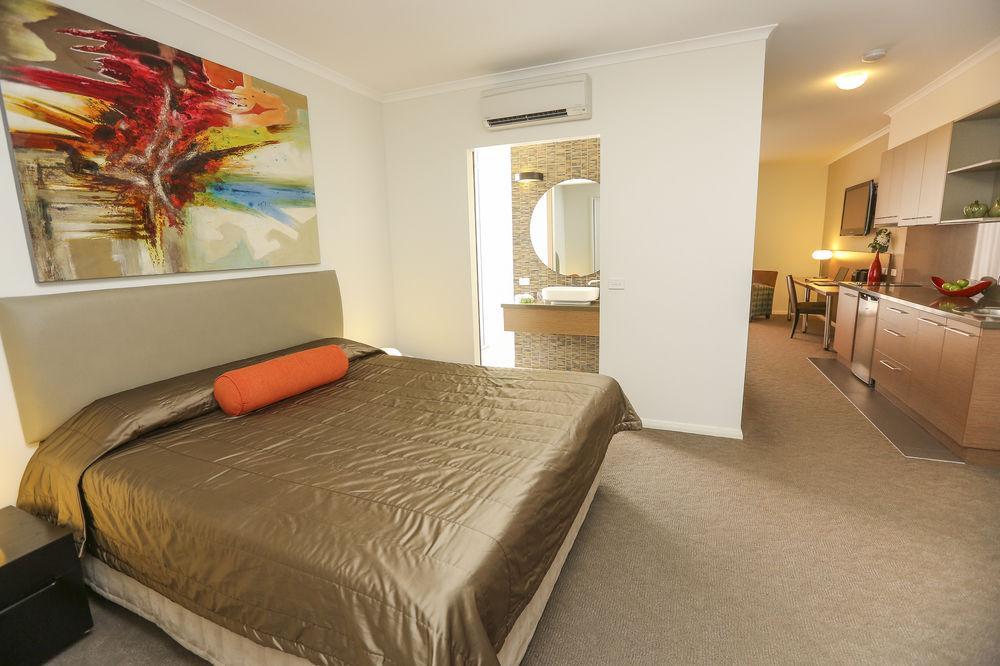 Indulge Apartments - Ontario Mildura Exterior photo