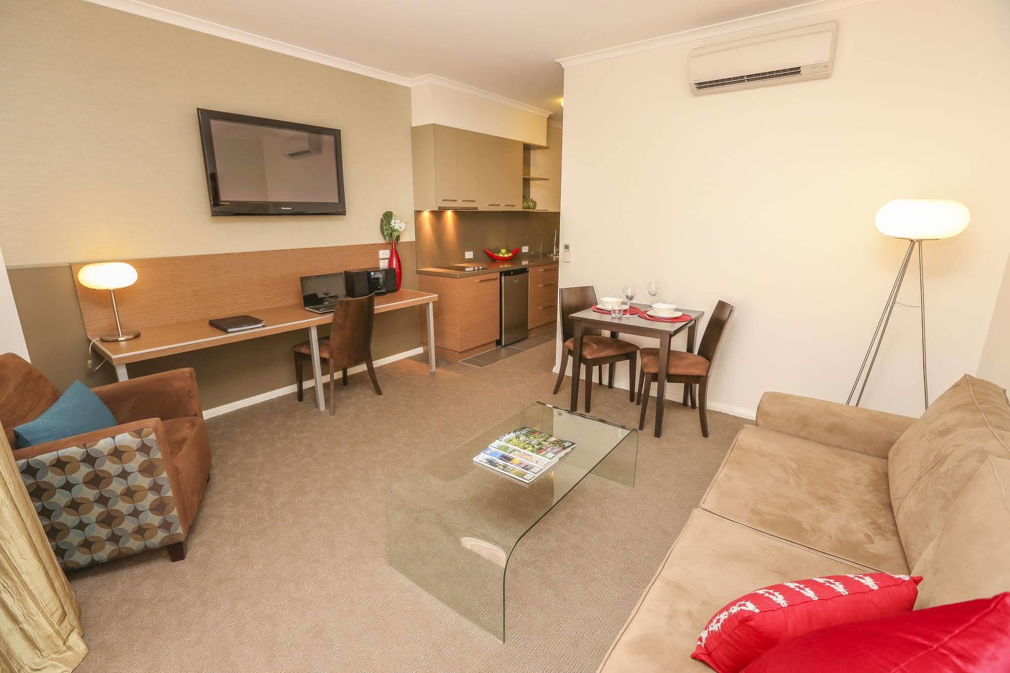 Indulge Apartments - Ontario Mildura Exterior photo